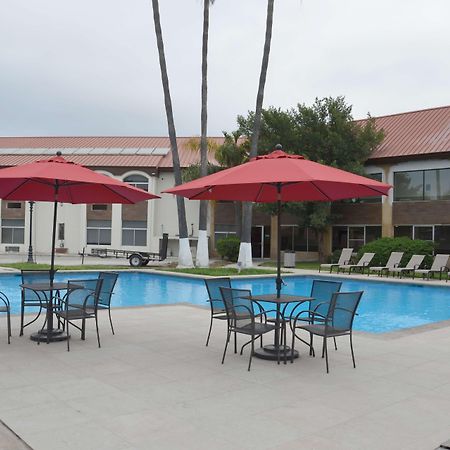 Days Inn By Wyndham Piedras Negras Exterior photo