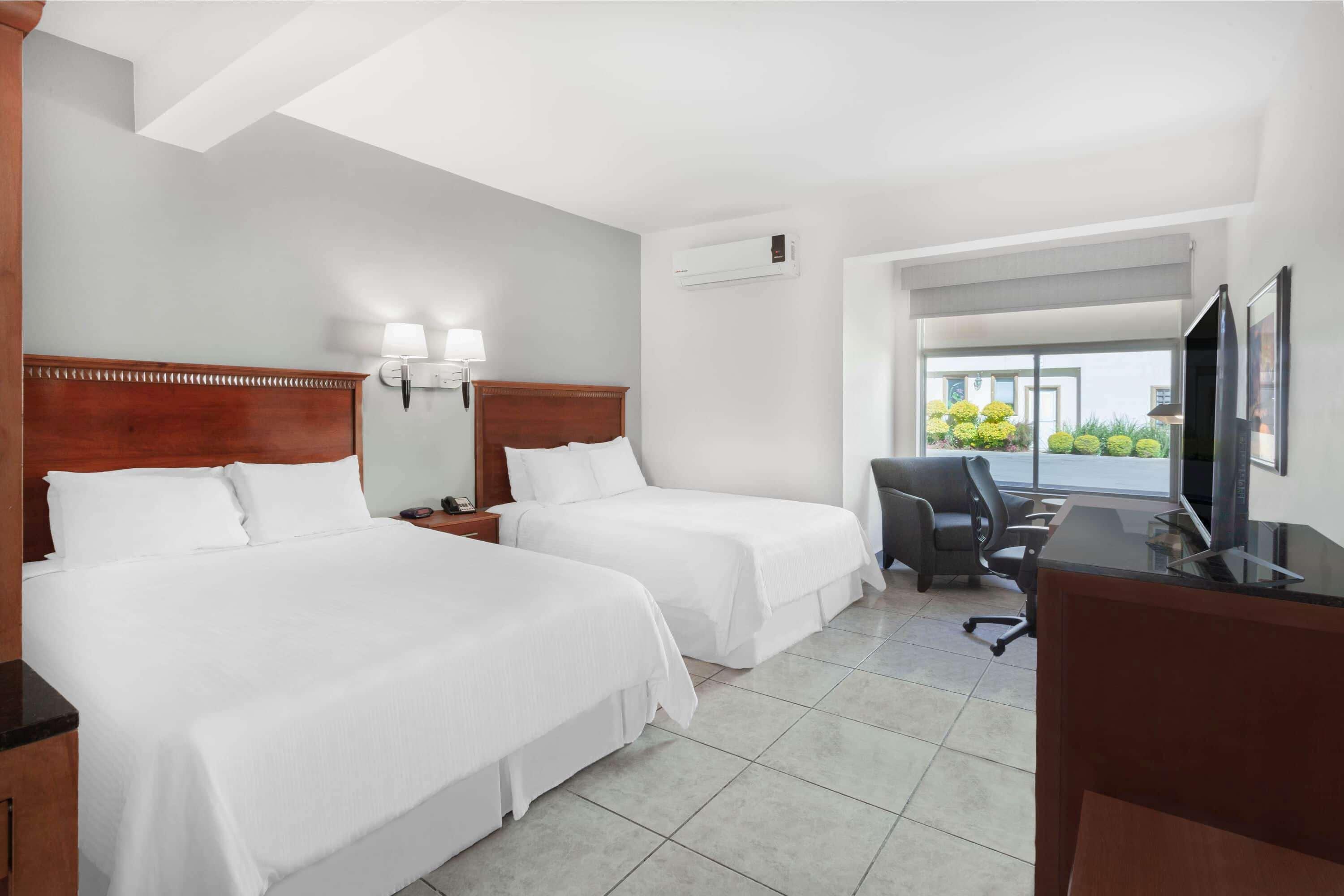 Days Inn By Wyndham Piedras Negras Exterior photo